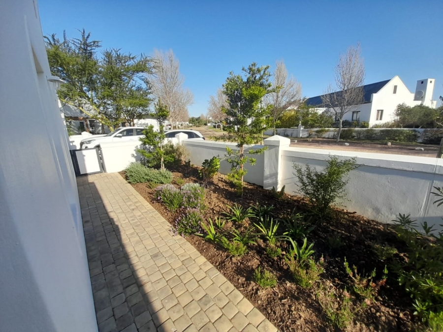 To Let 4 Bedroom Property for Rent in Croydon Vineyard Estate Western Cape